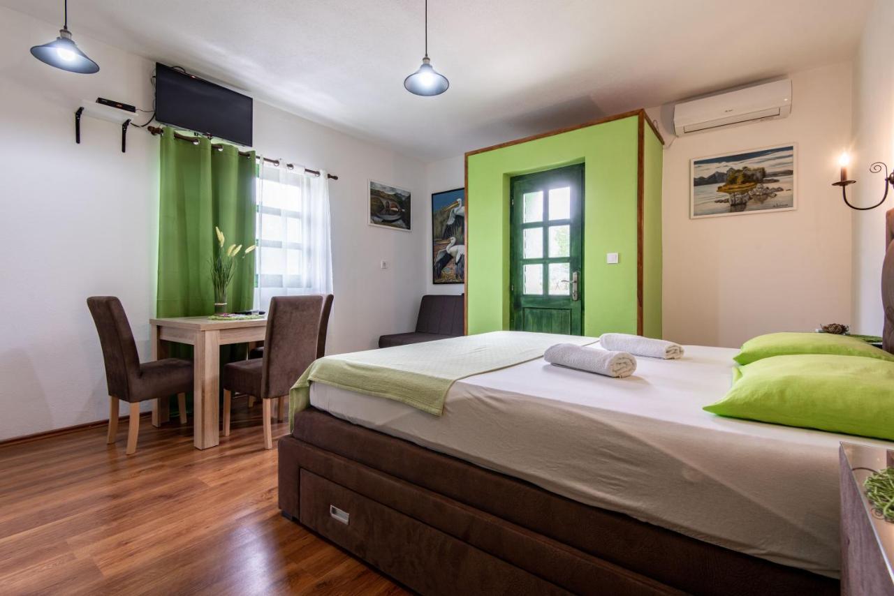 Apartments And Spa Miona Virpazar Esterno foto